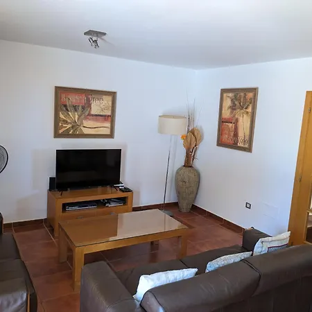 Luxury With Heated Pool In Vila Corralejo