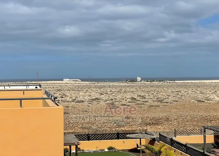 Luxury With Heated Pool In Willa