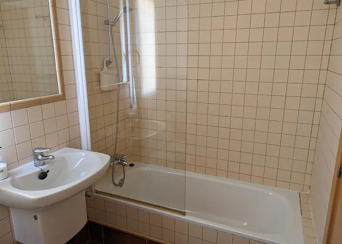 Villa Luxury With Heated Pool In